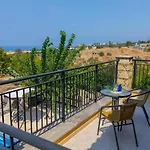 Androulla *