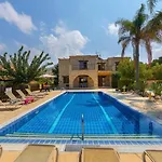 Androulla Villa